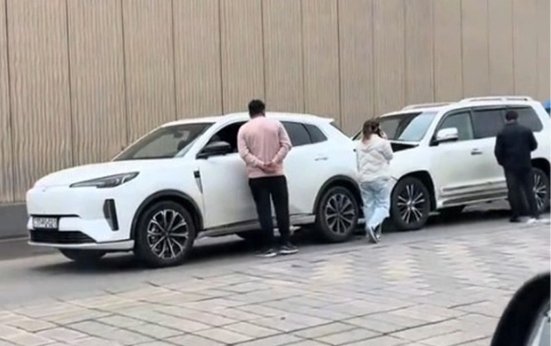 Dərnəgül yolunda 4 avtomobil toqquşdu