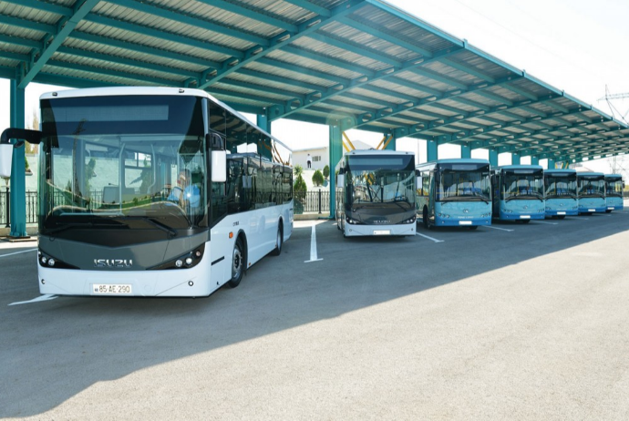 Azərbaycanda köhnə avtobusların istifadəsinə QADAĞA QOYULUR
