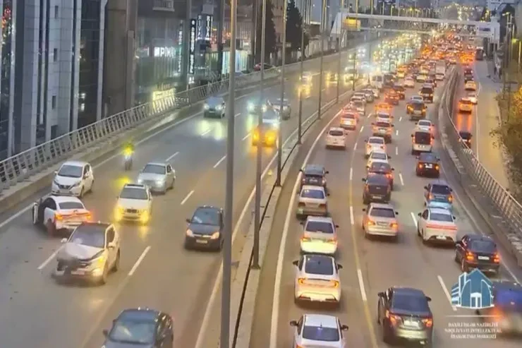 Bakıda toy karvanında TƏHLÜKƏLİ ANLAR  - VİDEO