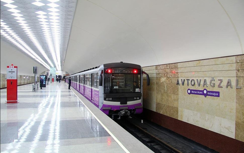 Metronun bənövşəyi xəttində 5 vaqonlu qatarlar olacaq