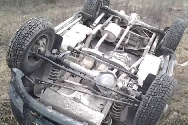 Qala qəsəbəsində avtomobil aşıb, ölən var