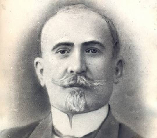 Firudin bəy Köçərlinin doğum günüdür