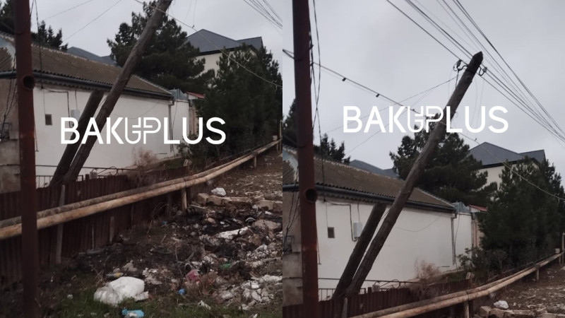 Masazırda elektrik dirəyi aşıb