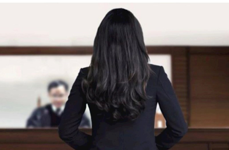 Bakıda kişi arvadını çəkiclə döydü