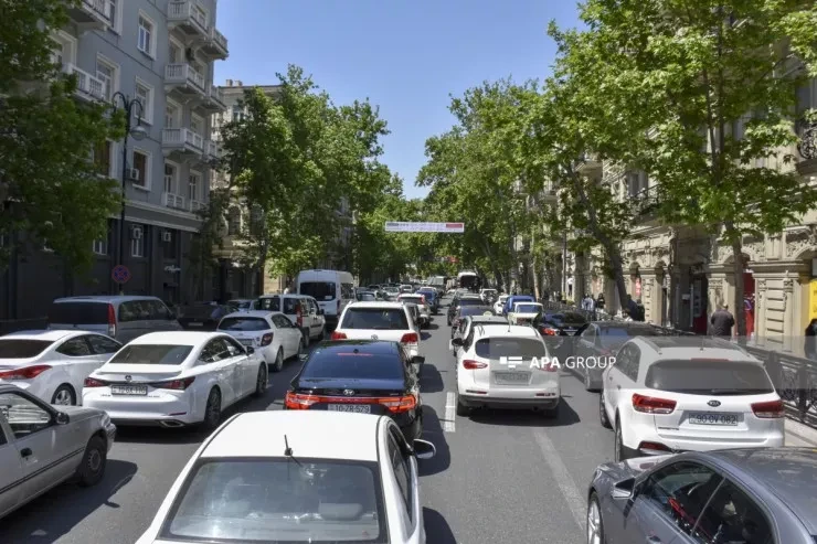 Bakıda bu yollarda sıxlıq var - SİYAHI