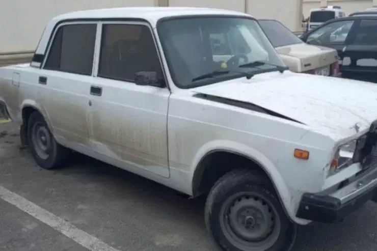 Mağazaya girdi, 07sini oğurladılar - Yasamalda