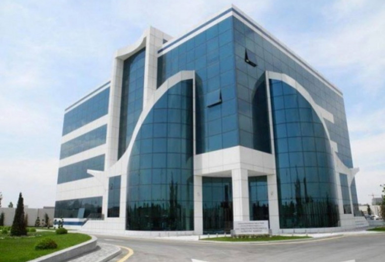 Paytaxtda daha 5 kəsişmədə svetoforlara velosiped bölmələri quraşdırılıb