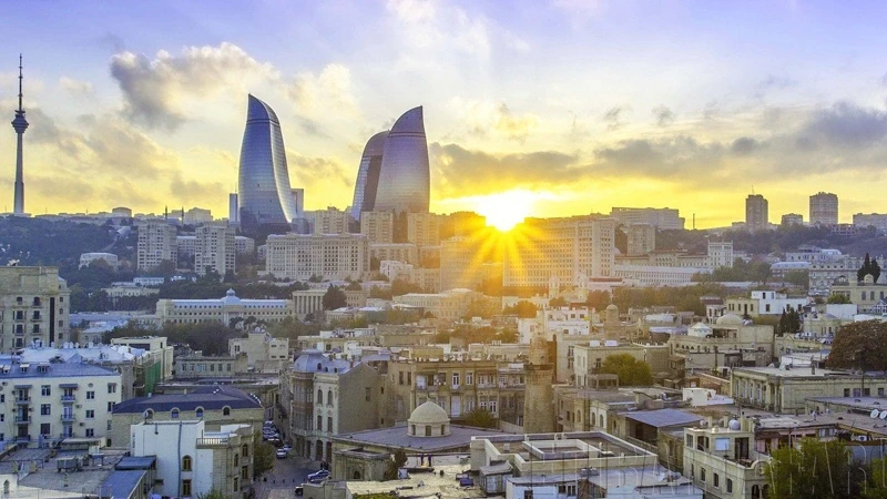 Bazar günü Bakıda 13 dərəcə isti olacaq