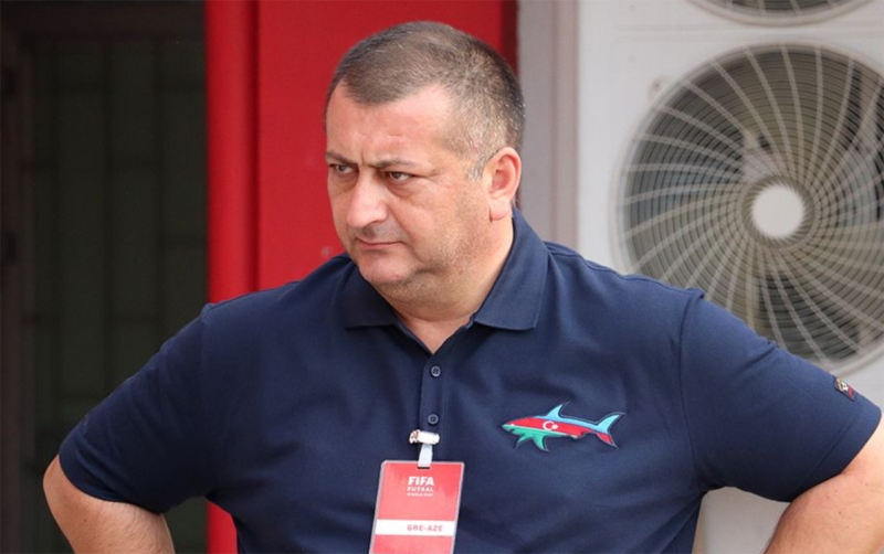 Zaur Axundov ev dustaqlığında qaldı