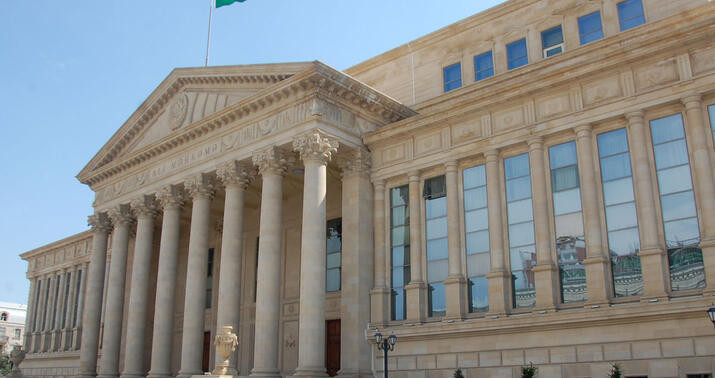 Borc müqaviləsi nə üçün vacibdir? - Ali Məhkəmədən açıqlama