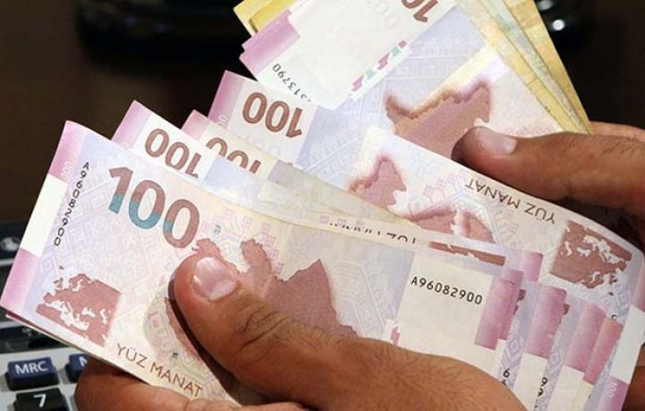 Azərbaycanda orta aylıq maaş 1100 manatı keçib