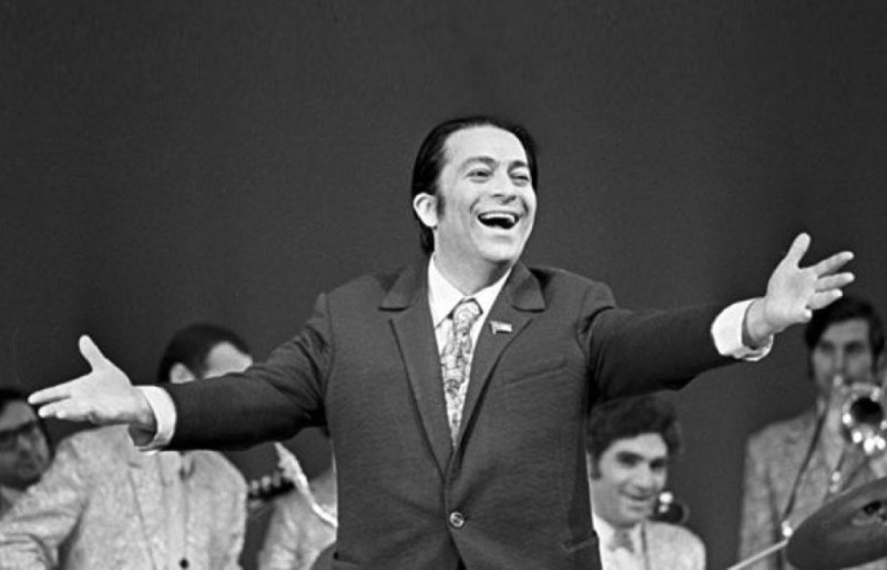 Rəşid Behbudovun anım günüdür