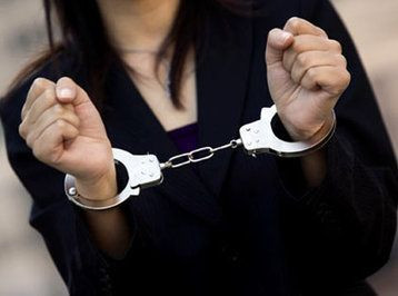 Qadın seksual münasibətdə olduğu 67 yaşlı kişini şantaj etdi – TƏFƏRRÜAT