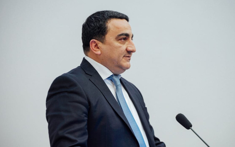 Xırdalan bələdiyyəsinin sabiq sədri 6 ilə yarım milyondan çox yeyinti edib