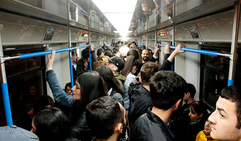 Bakı metrosu iyulda 16 milyondan çox sərnişin daşıyıb