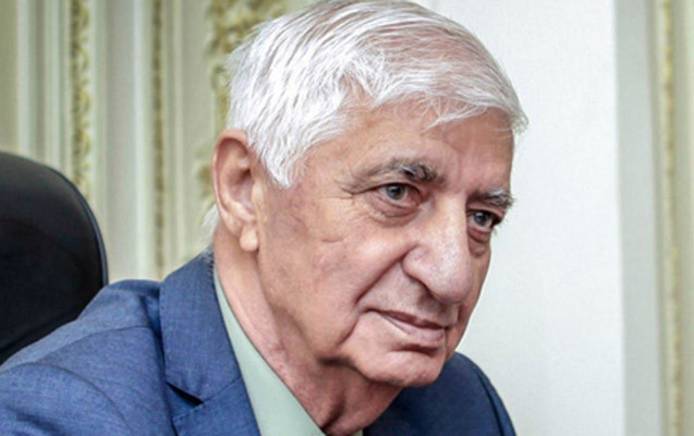85 illik ömrünü ədəbiyyata həsr edən Fikrət Qoca