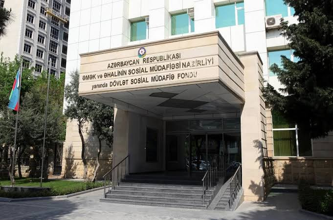 DSMF 8 ayda 303 mindən çox vətəndaş müraciətini qeydə alıb