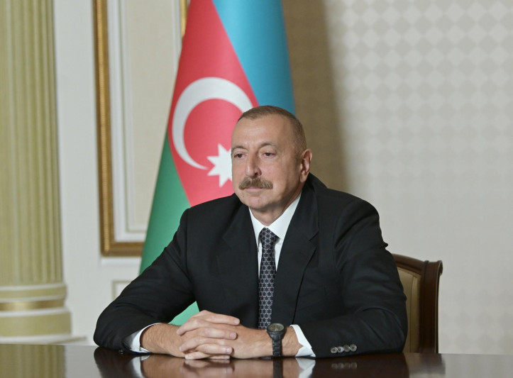 Dövlət işçilərinə maaş əlavələri və mükafatlar belə veriləcək - Prezidentdən Fərman