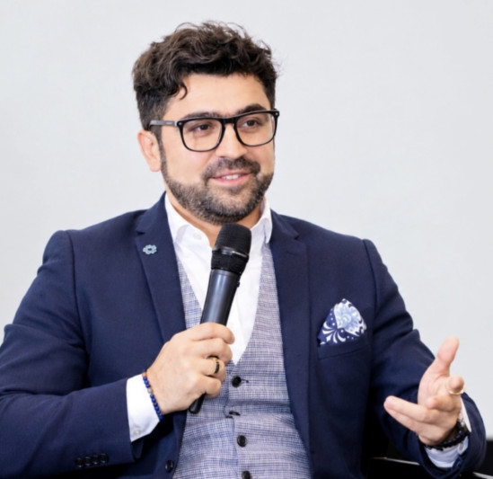 Şəhid övladının uğuru: Oruc İbrahimov Eynşteyn vizası alıb