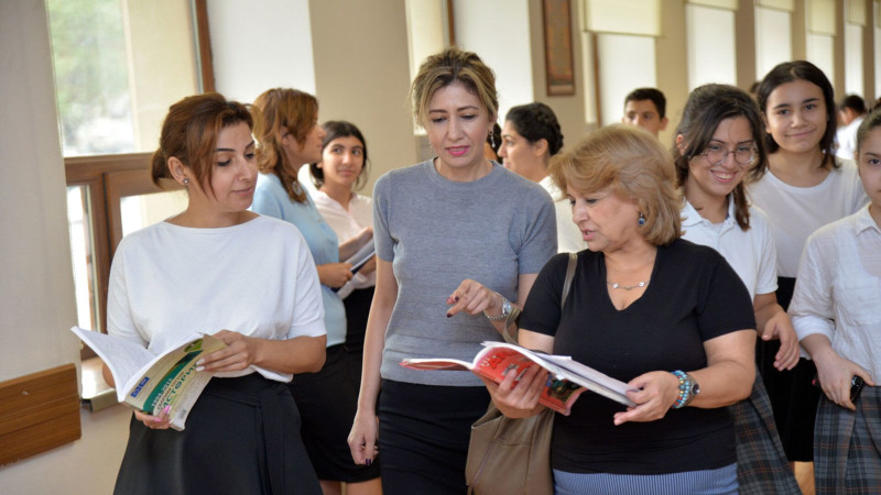 Bu gün Beynəlxalq Müəllimlər Günüdür