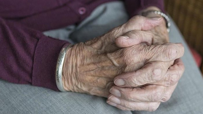 Bakıda torpağı qanunsuz zəbt edən 74 yaşlı qadın axtarışa verildi