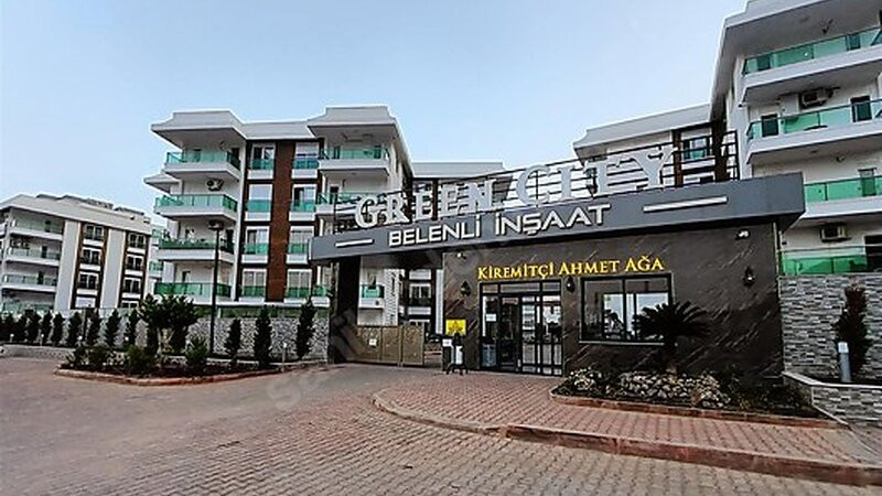 MMC direktoru məhkəmə qərarını icra etmədi – Bank hesablarına həbs qoyuldu