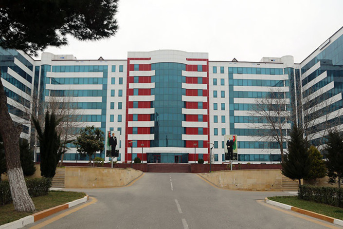 "Papanin" hospitalında nüfuz alveri - Polkovnikə cinayət işi açıldı