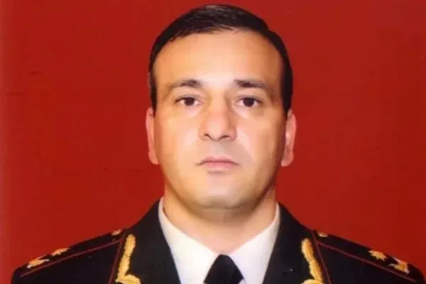 Bu gün məzun olan şəhid övladları - Polad Həşimovun oğlu da var + SİYAHI