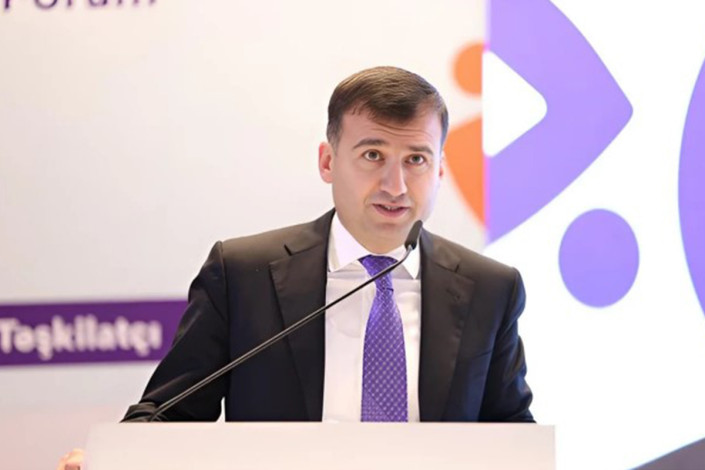 Statistika Komitəsinin şöbə müdirləri işdən çıxarıldı