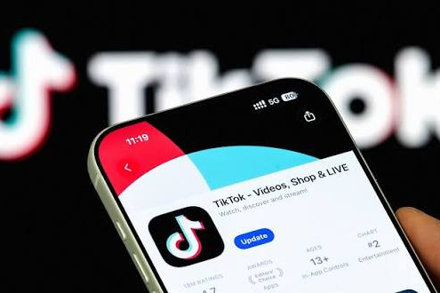 "TikTok"dakı təhqir mübahisəyə səbəb oldu, yeniyetməyə ağır xəsarət yetirildi