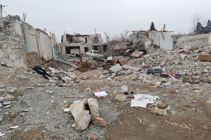 Gəncənin ilk dəfə raket atəşinə tutulmasından altı il ötür