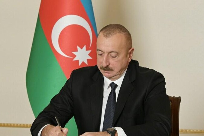 Ali məktəblərə qəbulda ən yüksək nəticə göstərən tələbələrə Prezident təqaüdü verildi