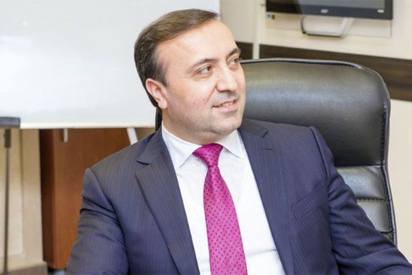Bakıda 19 evi olan sabiq məmur - 100 milyonluq sərvət...