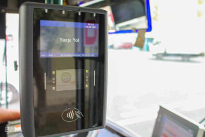 Bakı: 165 nömrəli avtobus “BakıKart” sisteminə keçir