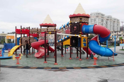 Yasamal parkında atraksionlar yararsız hala düşüb