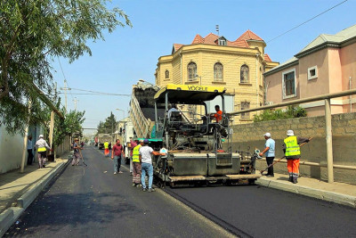 Bakı: daha bir rayonda avtomobil yolları təmir olunur