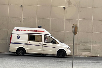 Bakı-Sumqayıt şossesində avtomobil piyadanı vurub