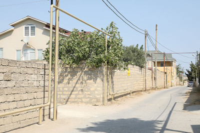 Bakının daha 3 yaşayış massivi artıq qazla təmin olunub