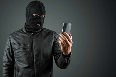 Bakıda telefon oğurlayan şəxslər saxlanılıblar