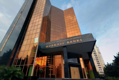 Bakı: bankomatlardan istifadəyə yararsız pullar dövriyyəyə buraxılır
