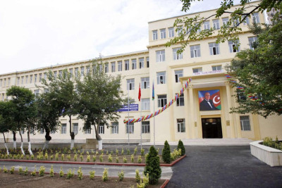 Bakıda daha 2 məktəb koronavirusa görə bağlandı