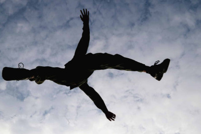 Bakıda gənc oğlan intihar edib