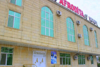 Xətai rayonunda daha bir şadlıq sarayı cərimələnib