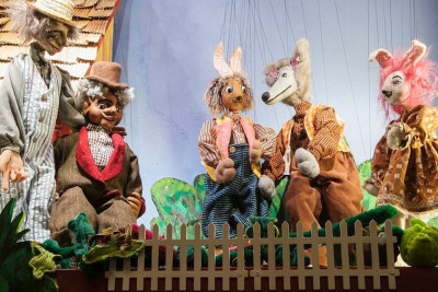 Gənc Tamaşaçılar Teatrının tamaşaları başqa teatrların səhnəsində baş tutacaq