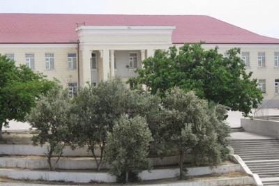 Xətai rayonunda yeddi şəhidlərin xatirə lövhəsi aşılıb