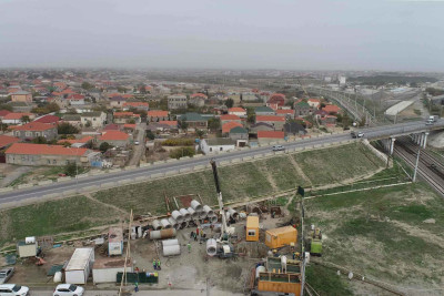Pirşağıda tullantı sutəmizləyici qurğusu istiqamətində daşıyıcı kanalizasiya kollektorlarının inşası başlanıb