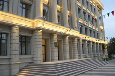 Bakıda təhsil müəssisəsində karantin müddəti uzadıldı