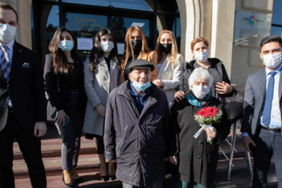 Bakıda 87 yaşlı kişi evlənib