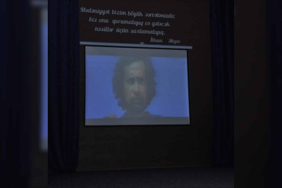 Binəqədi Mərkəzi Mədəniyyət evində Eldar Quliyevin xatirəsi anılıb