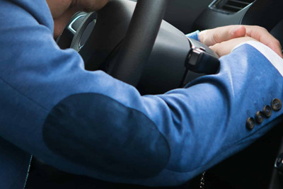 Bakıda sürücü sükan arxasında dünyasını dəyişib